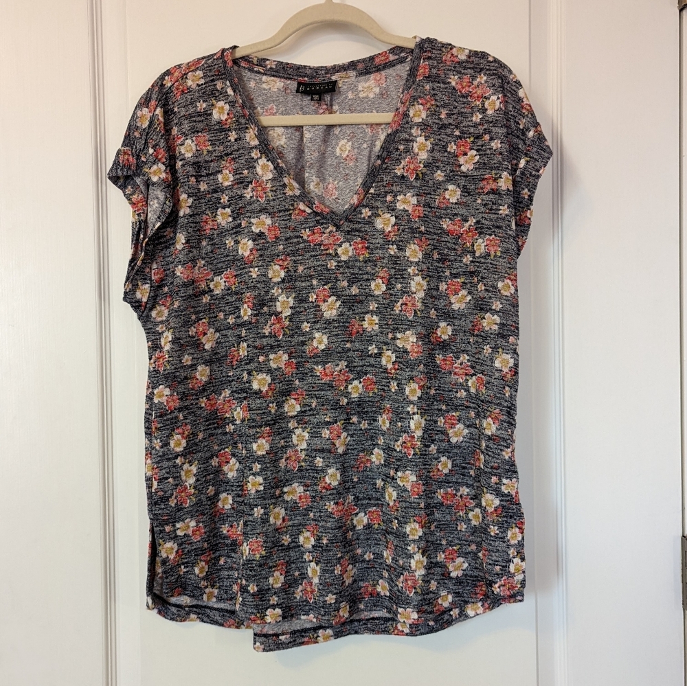 BOBEAU Floral Top